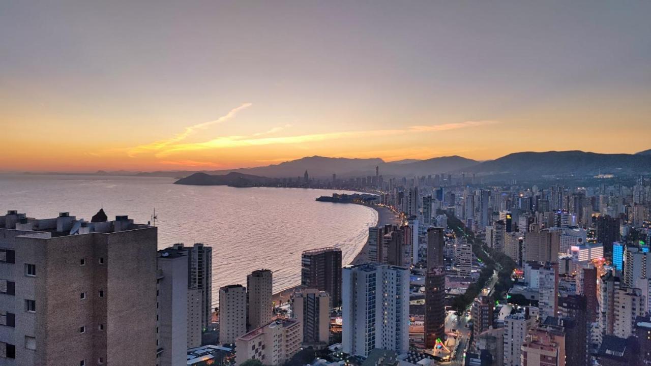 Lujoso Apartamento Con Vistas Al Mar En Mirador Del Mediterraneo By Gestaltur Benidorm Eksteriør bilde