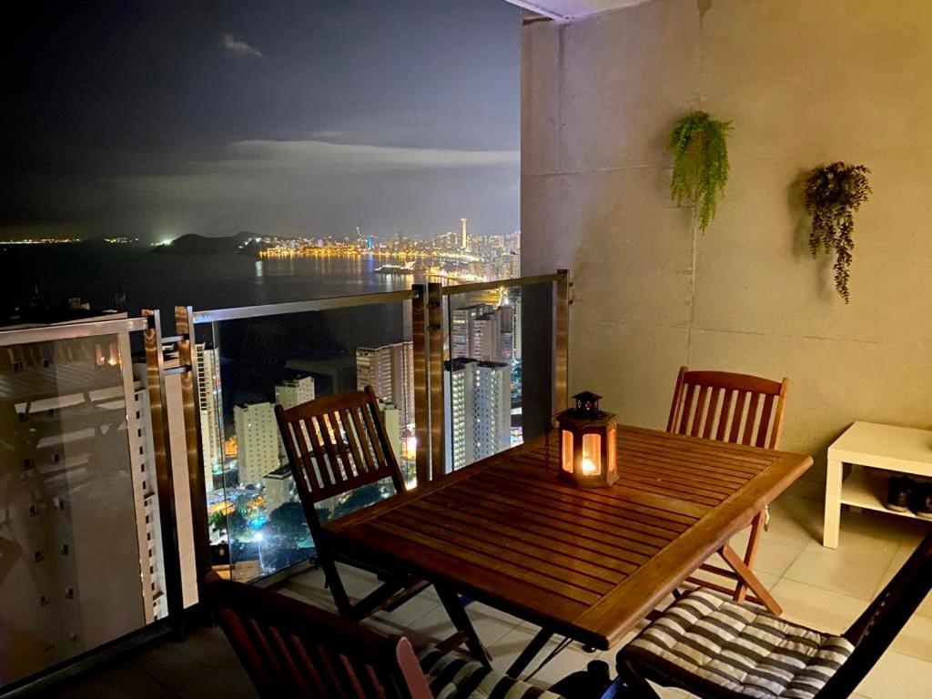 Lujoso Apartamento Con Vistas Al Mar En Mirador Del Mediterraneo By Gestaltur Benidorm Eksteriør bilde